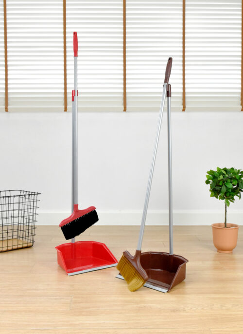 ไม้กวาดพร้อมที่โกยผง C-888