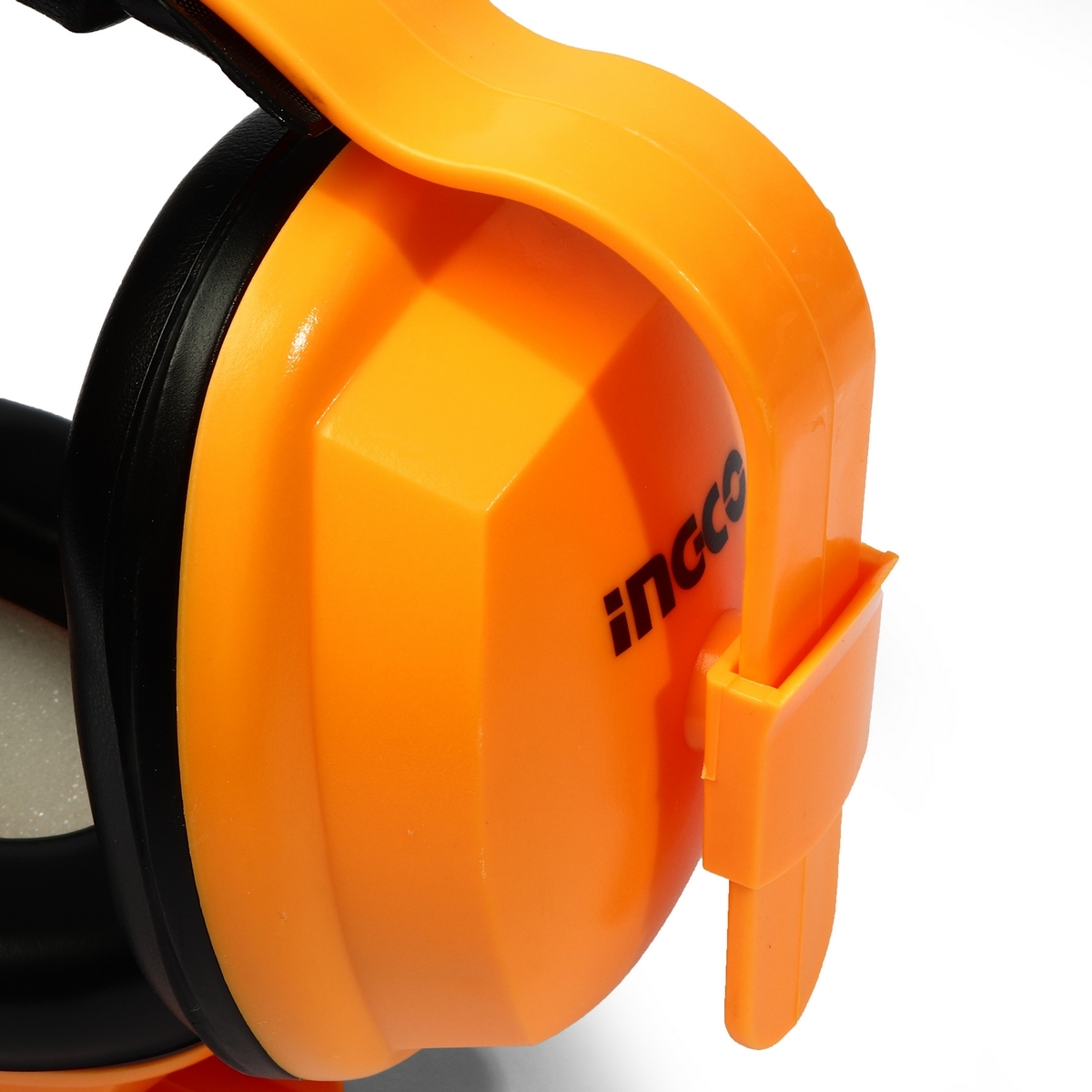 ที่ครอบหูลดเสียง อิงโก (INGCO) รุ่น HEM01 ใช้วัสดุ ABS มีแผ่นโฟม ทนต่อแรงกระแทก และค่าการลดเสียง(NRR) 24 เดซิเบล(dB)